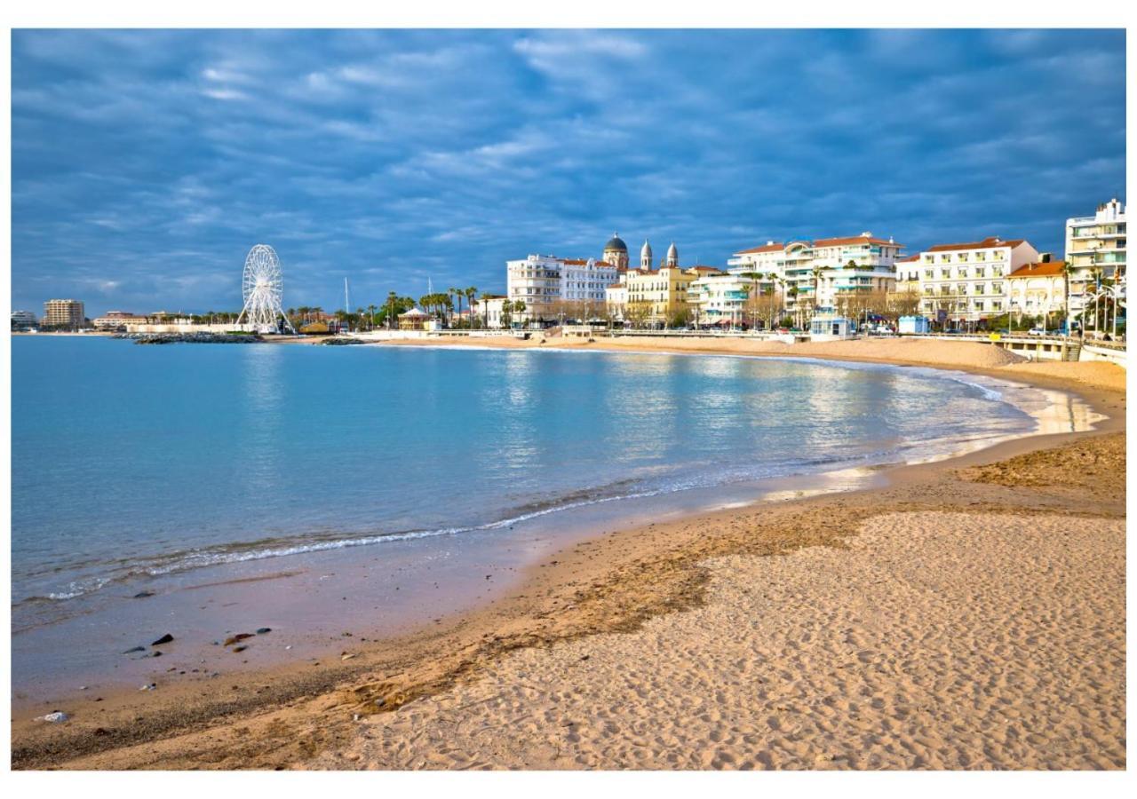 Entre Mer Et Centre-Ville: Charmant Et Lumineux T1 Saint-Raphaël Exteriör bild